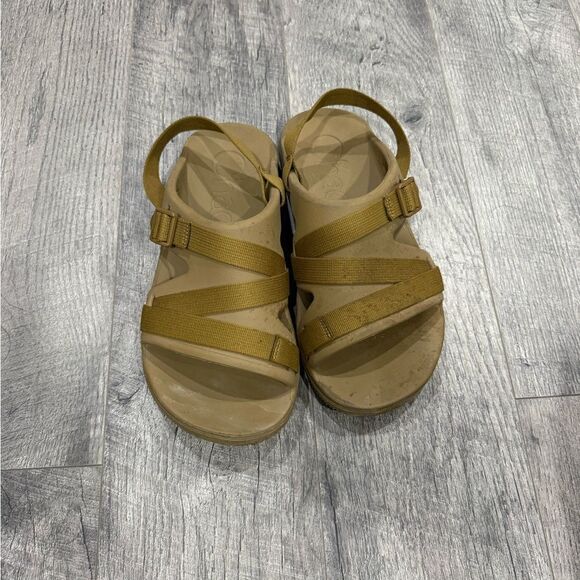 Men’s Chaco Sandal - Picture 2 of 3